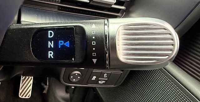 Hyundai IONIQ 6 77.4kWh Premium Auto AWD 4dr