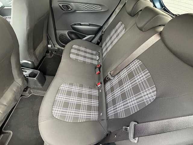 Hyundai i10 1.0 Premium Euro 6 (s/s) 5dr