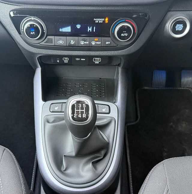 Hyundai i10 1.0 Premium Euro 6 (s/s) 5dr