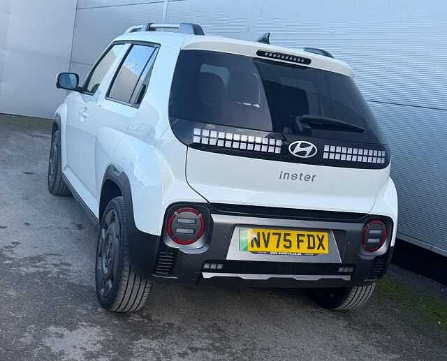Hyundai INSTER Long Range 49kWh Cross Auto 5dr