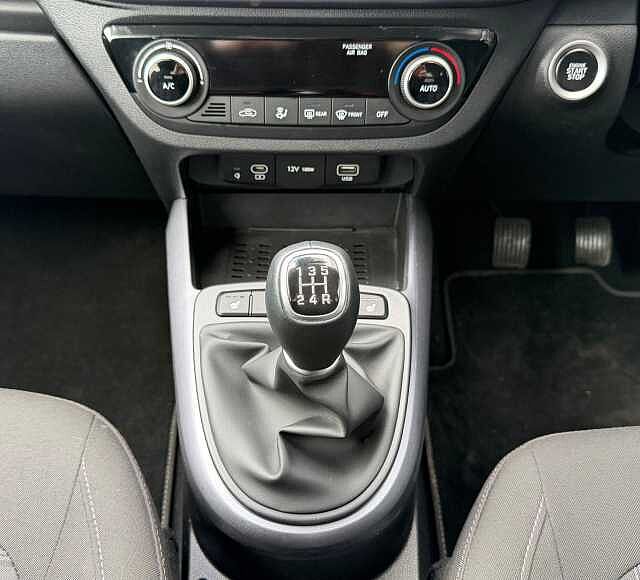 Hyundai i10 1.0 Premium Euro 6 (s/s) 5dr