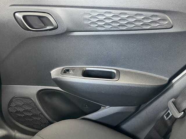 Hyundai i10 1.0 Premium Euro 6 (s/s) 5dr