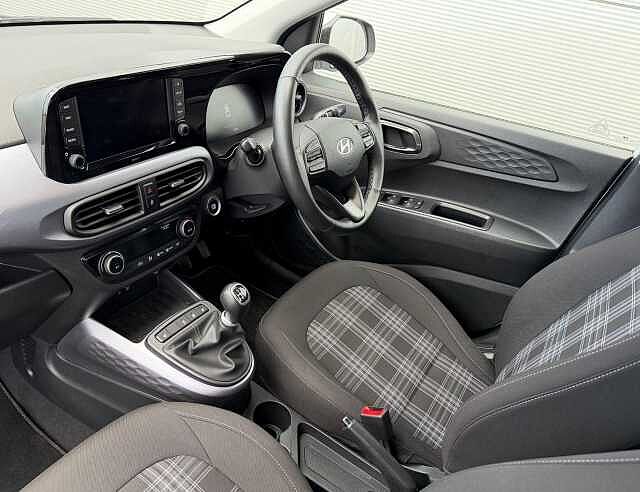 Hyundai i10 1.0 Premium Euro 6 (s/s) 5dr