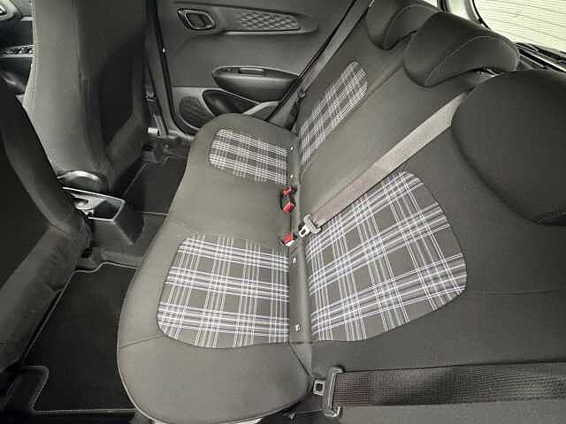 Hyundai i10 1.0 Premium Auto Euro 6 (s/s) 5dr