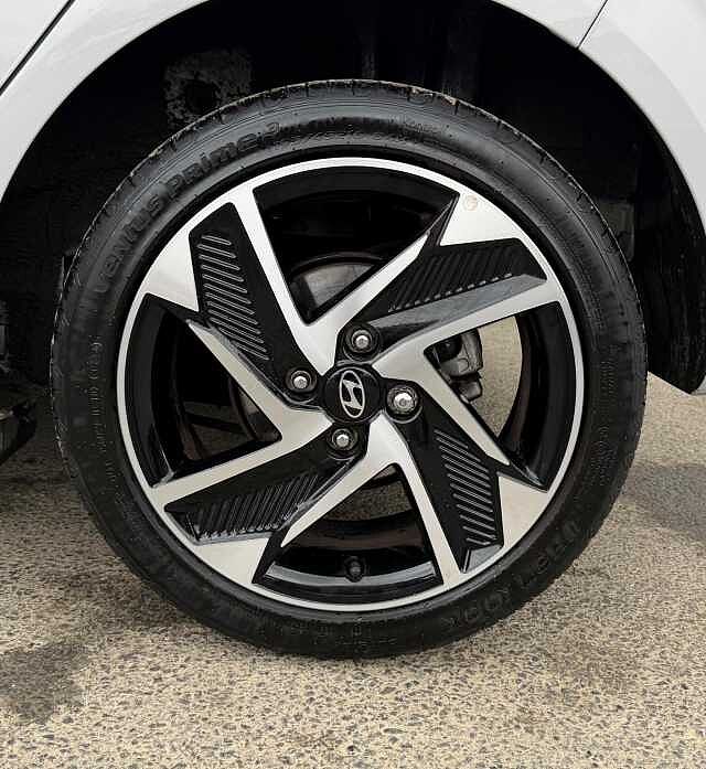 Hyundai i10 1.0 Premium Auto Euro 6 (s/s) 5dr