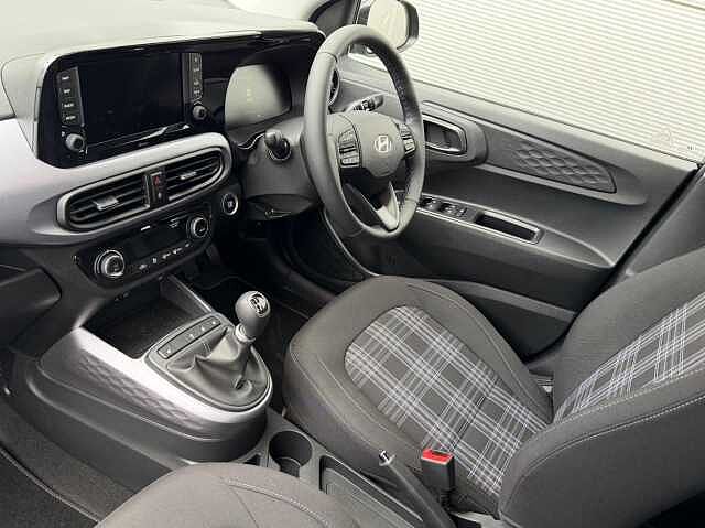 Hyundai i10 1.2 [79] Premium 5dr [Nav]