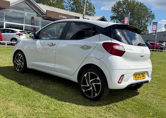 Hyundai i10 1.0 [63] Premium 5dr [Nav]