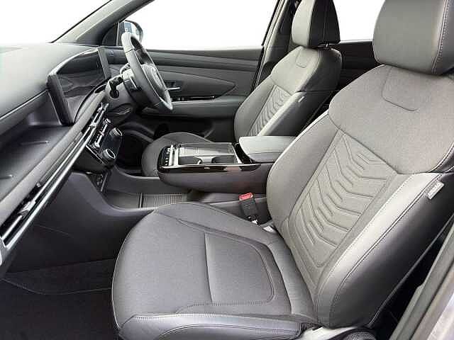 Hyundai TUCSON 1.6T 239 Hybrid Black Line 5dr Auto Silver
