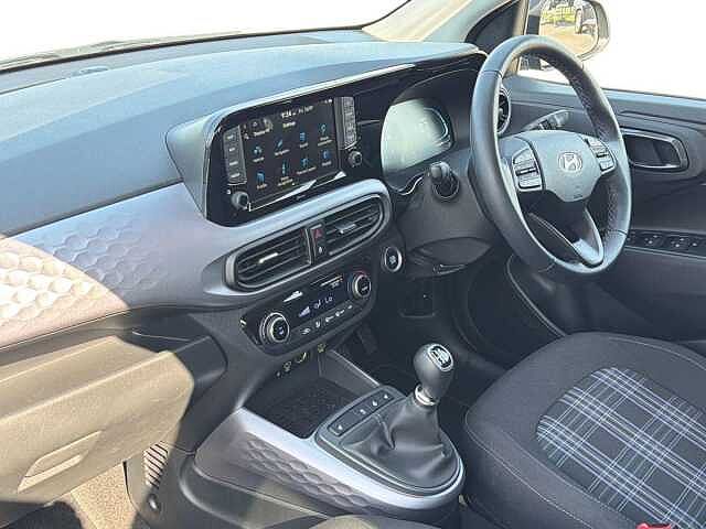 Hyundai i10 1.0 [63] Premium 5dr [Nav]