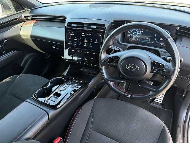 Hyundai TUCSON 1.6 TGDi Hybrid 230 N Line 5dr 2WD Auto White