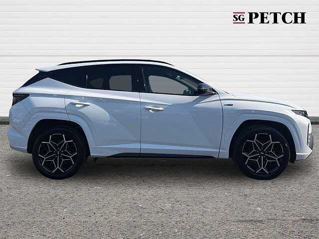 Hyundai TUCSON 1.6 TGDi Hybrid 230 N Line 5dr 2WD Auto White