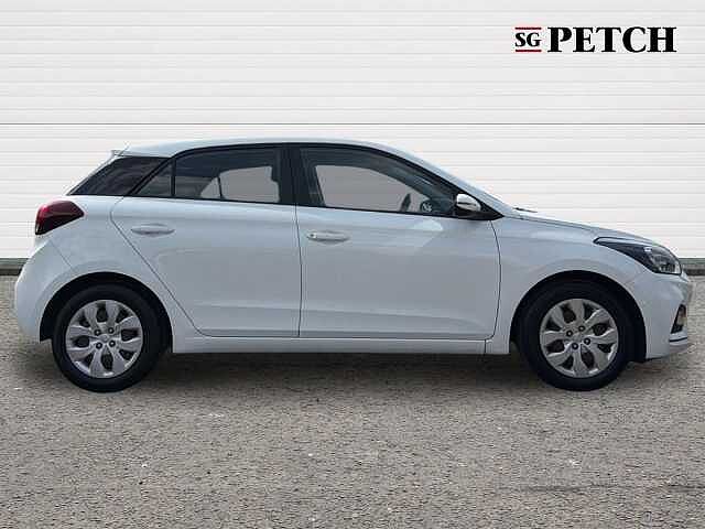 Hyundai i20 1.2 MPi S Connect 5dr