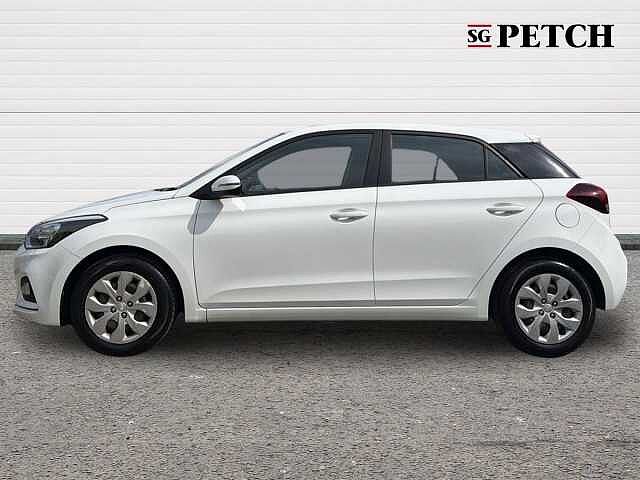 Hyundai i20 1.2 MPi S Connect 5dr