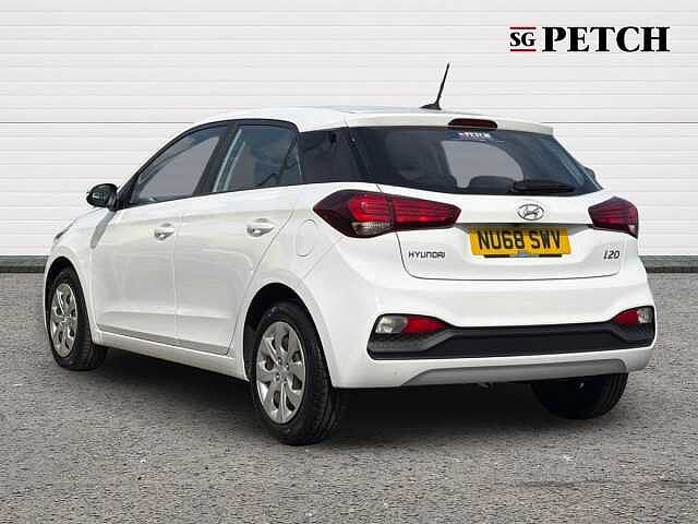 Hyundai i20 1.2 MPi S Connect 5dr