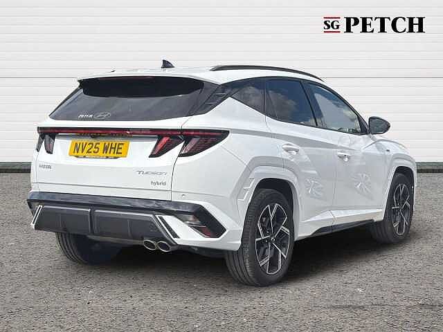 Hyundai TUCSON 1.6T Hybrid N Line 5dr Auto White