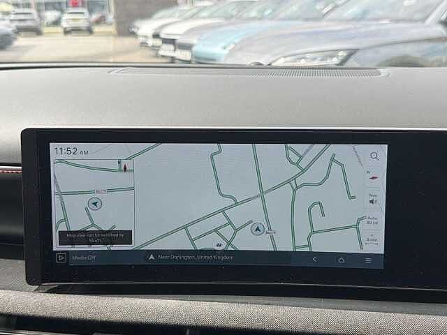 Hyundai TUCSON 1.6T Hybrid N Line 5dr Auto White